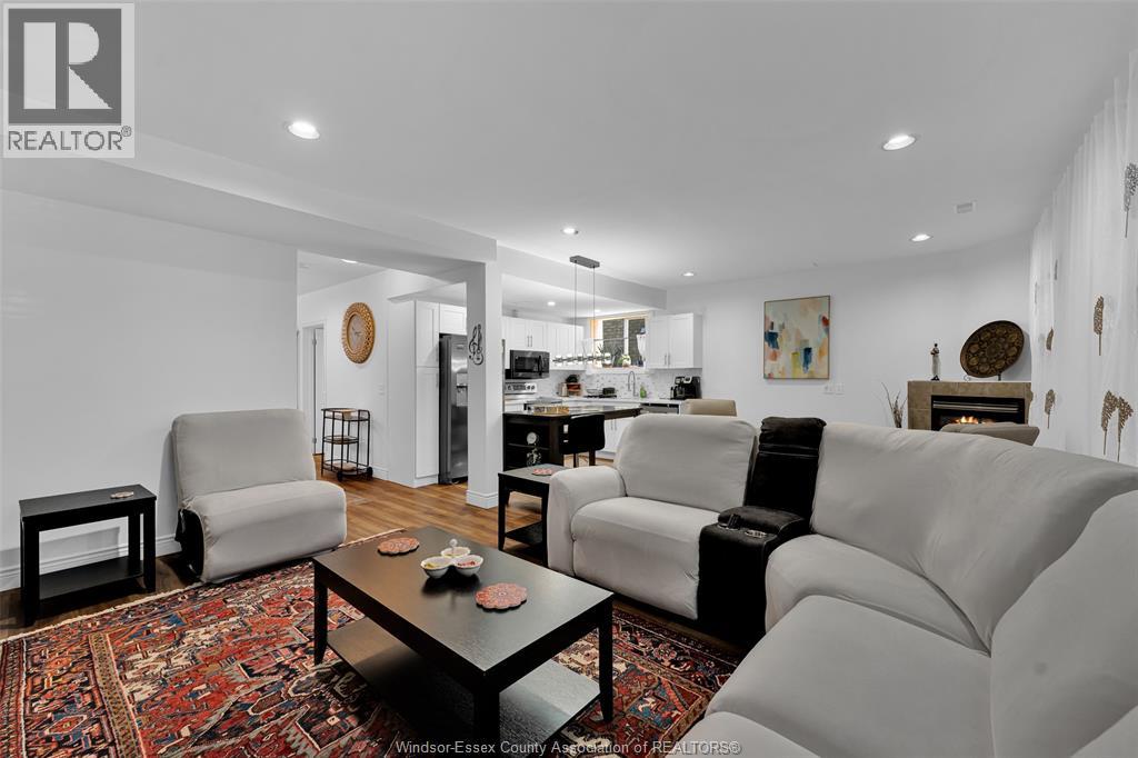 Unit LOWER - 280 INTERNATIONAL AVENUE, LaSalle 5