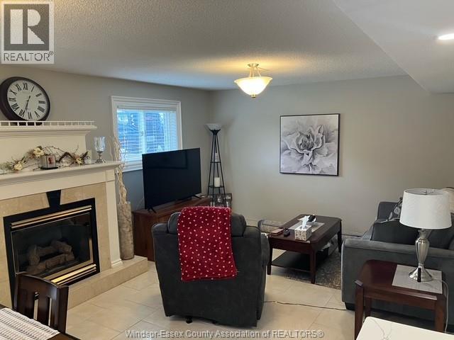 46 INDIANA PLACE, Amherstburg 3