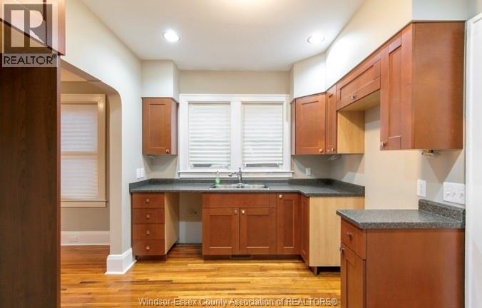 Unit MAIN - 1536 PARENT AVENUE, Windsor 4