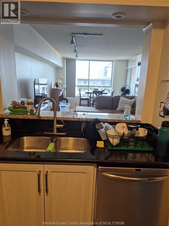 Unit 1706 - 75 RIVERSIDE DRIVE East, Windsor 5