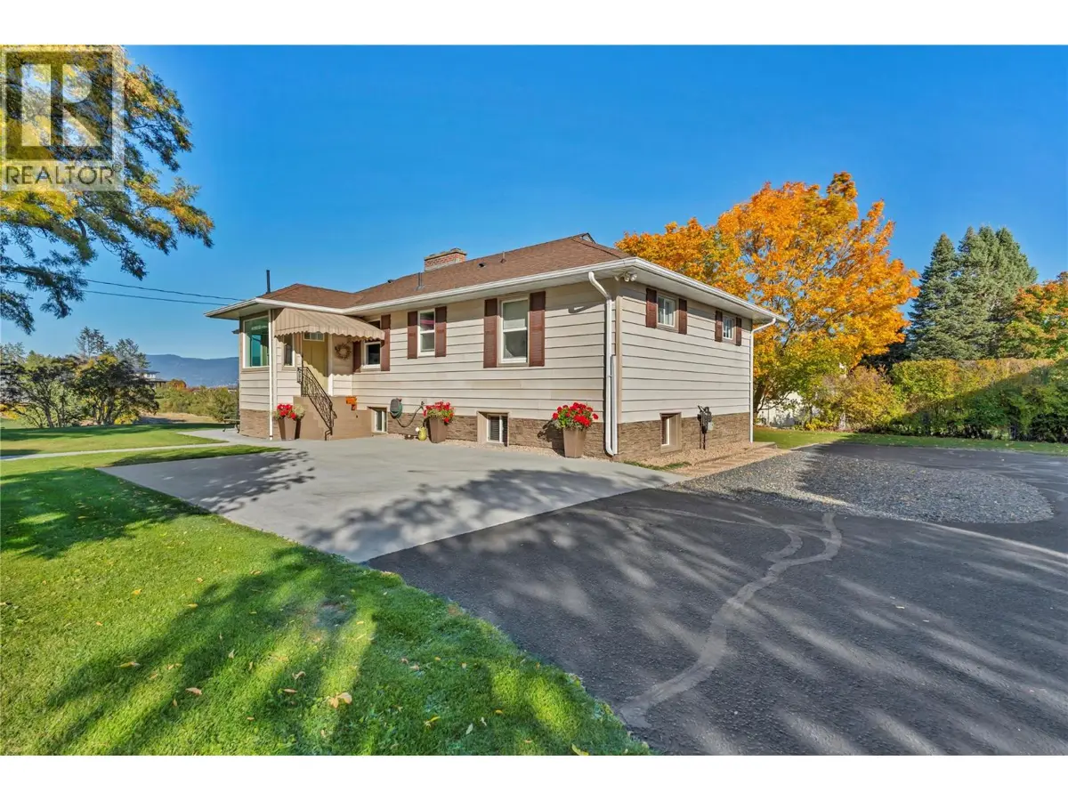 1005 West Bench Drive, Penticton, British Columbia V2A8Y4 For Sale ...
