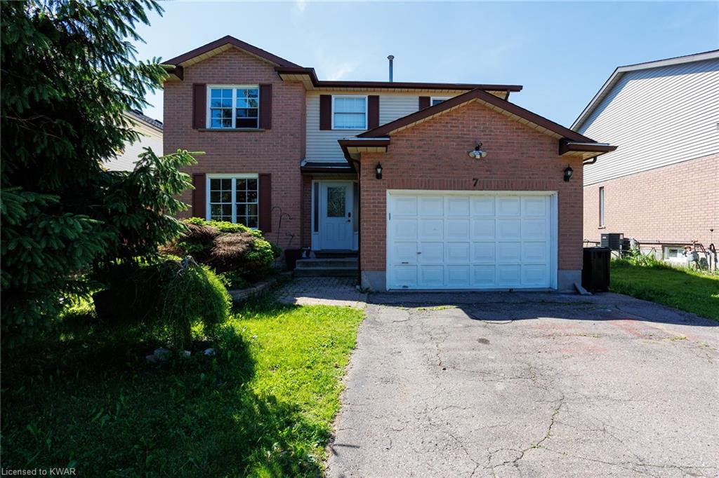 7 Westview Crescent, Kitchener, ON Single Family Residence Sold price