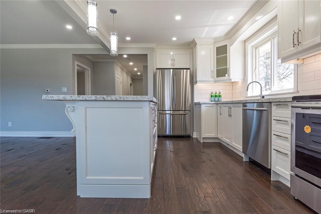 Unit UPPER - 83 Fernwood Crescent, Hamilton 4