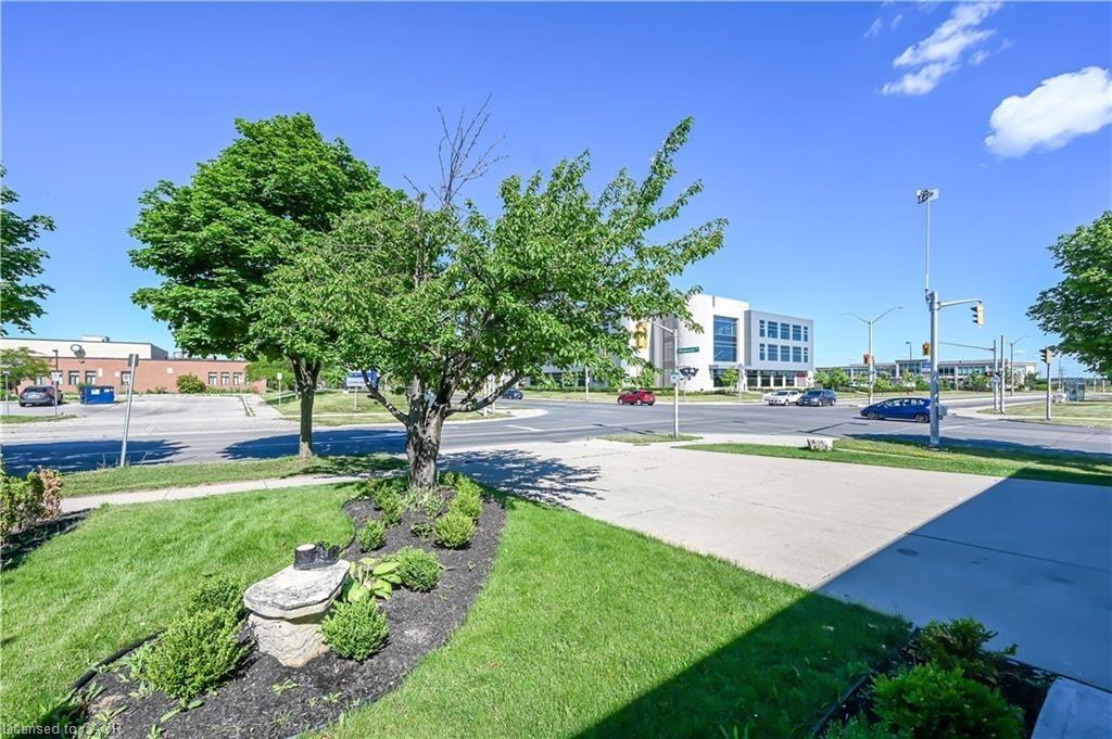 Unit LOWER - 296 Winterberry Drive, Stoney Creek 5