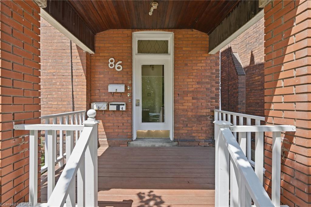 Unit 1 - 86 Sanford Avenue S, Hamilton 3