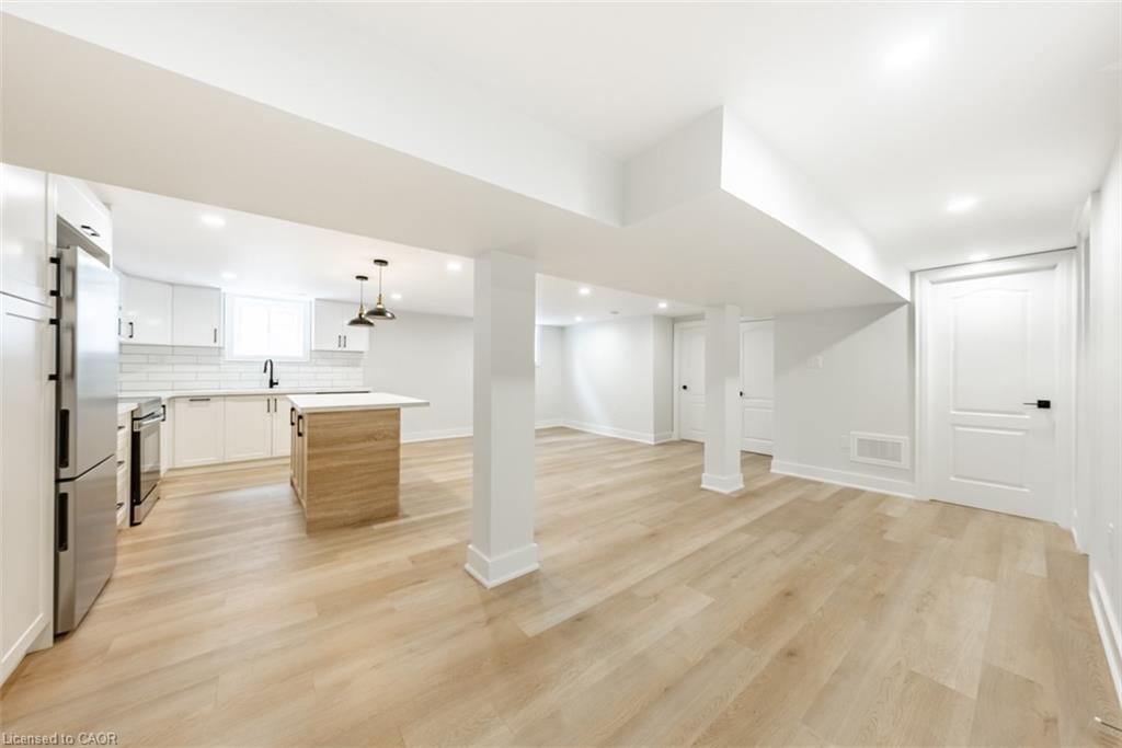 Unit Lower - 172 Fennell Avenue E, Hamilton 5
