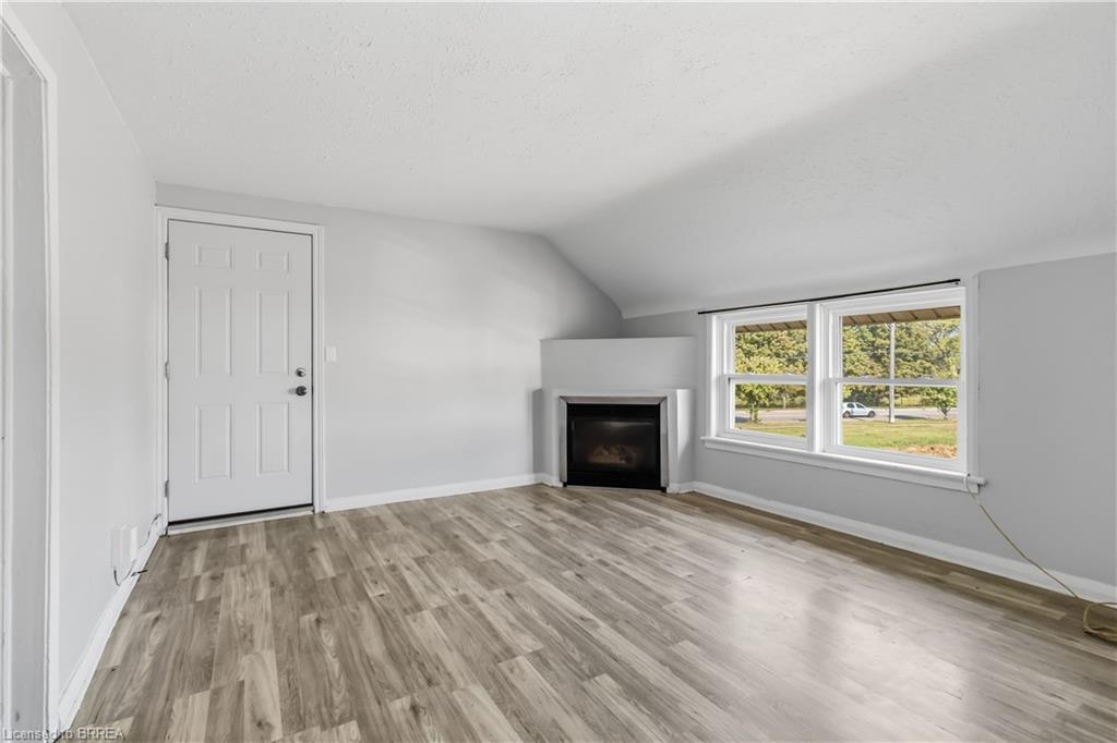 Unit 1 - 301 Campbell Street, Brantford 5
