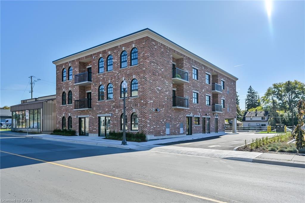 Unit 102 - 15 Talbot Street W, Cayuga 3