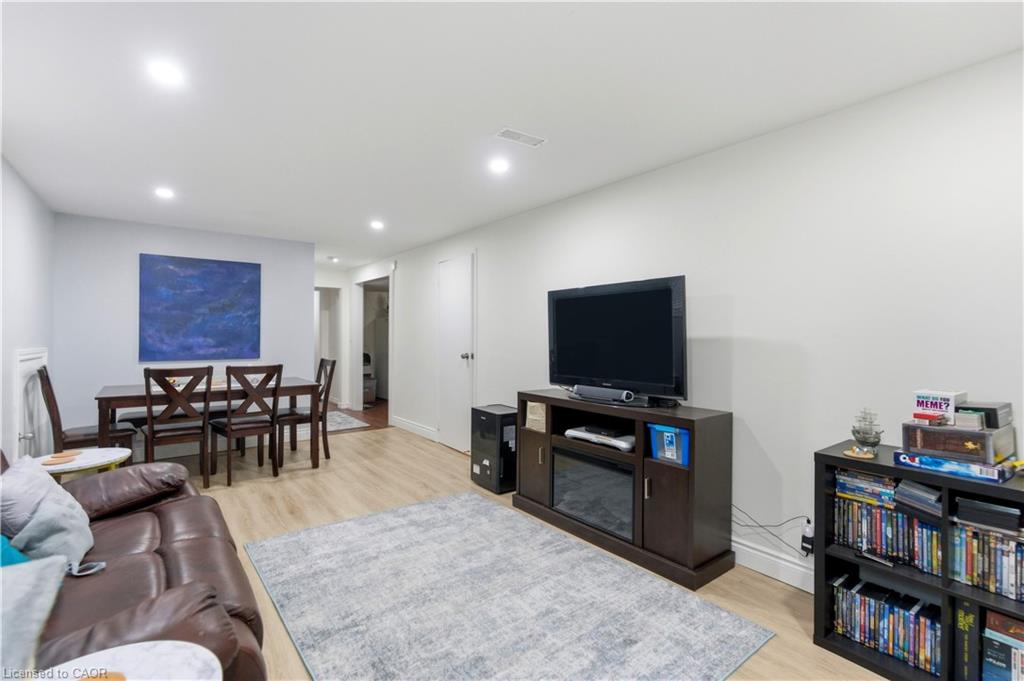 Unit Bsmt - 111 Britten Close, Hamilton 4