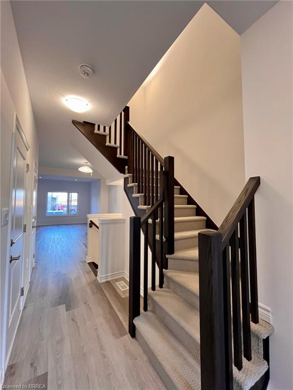 Unit 2 - 461 Blackburn Drive, Brantford 2