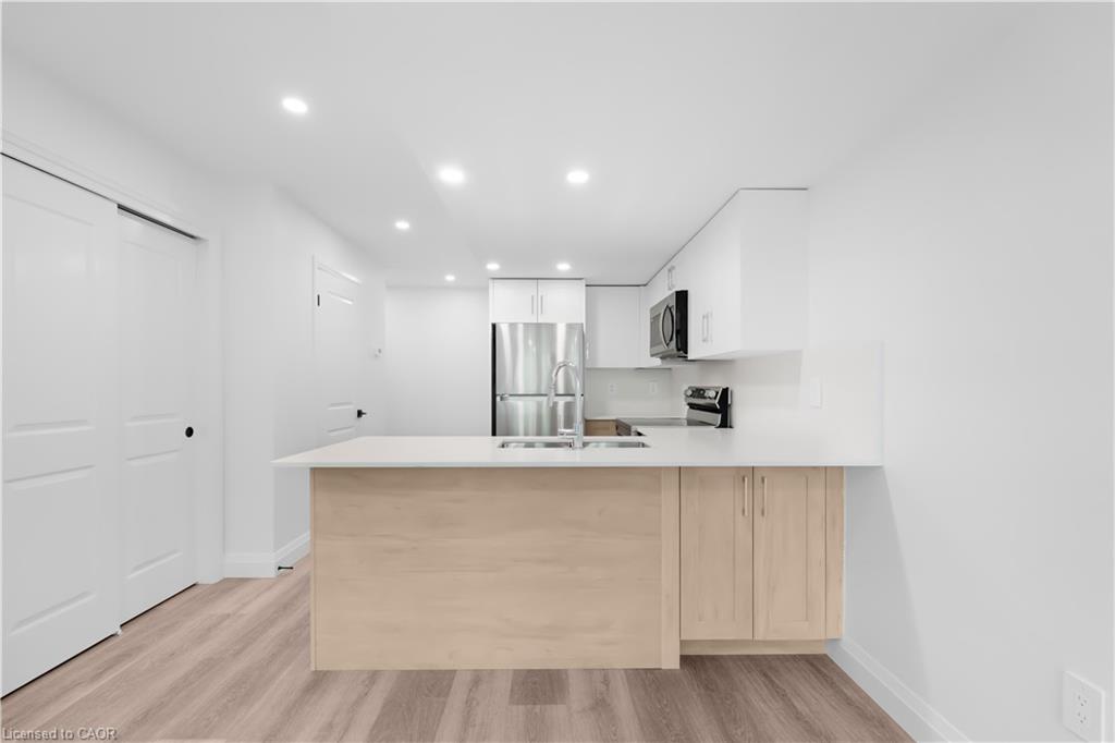 Unit 3 - 220 Heiman Street, Kitchener 4