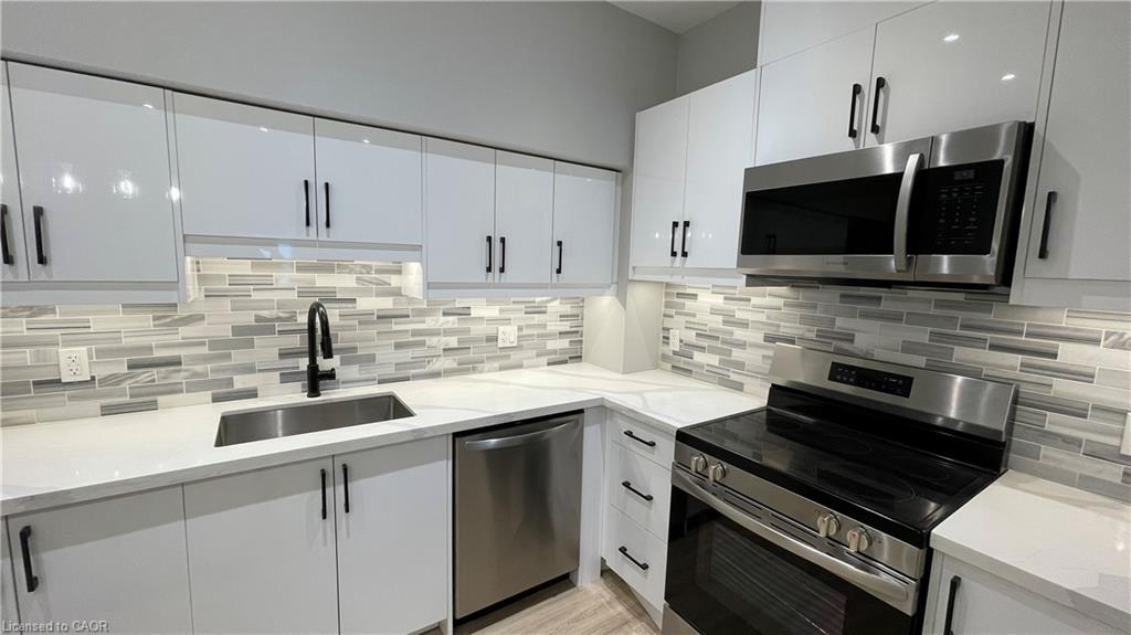 Unit 104 - 69 East Main Street, Welland 1