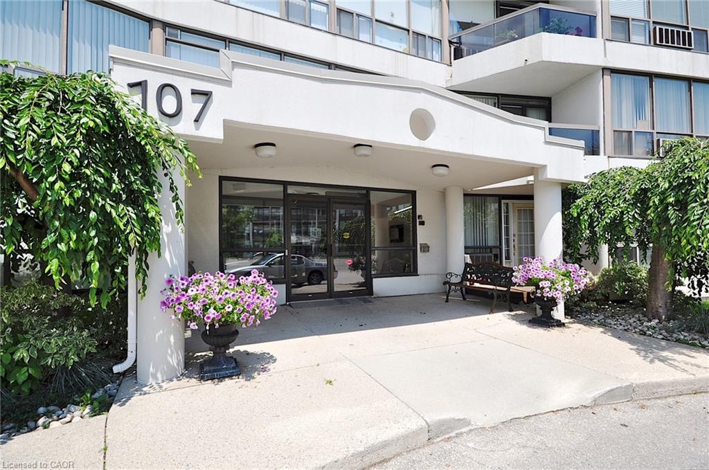 Unit 509 - 107 Bagot Street, Guelph 2