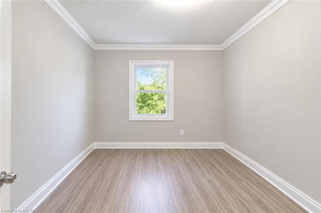 90 King Street W, Stoney Creek 5