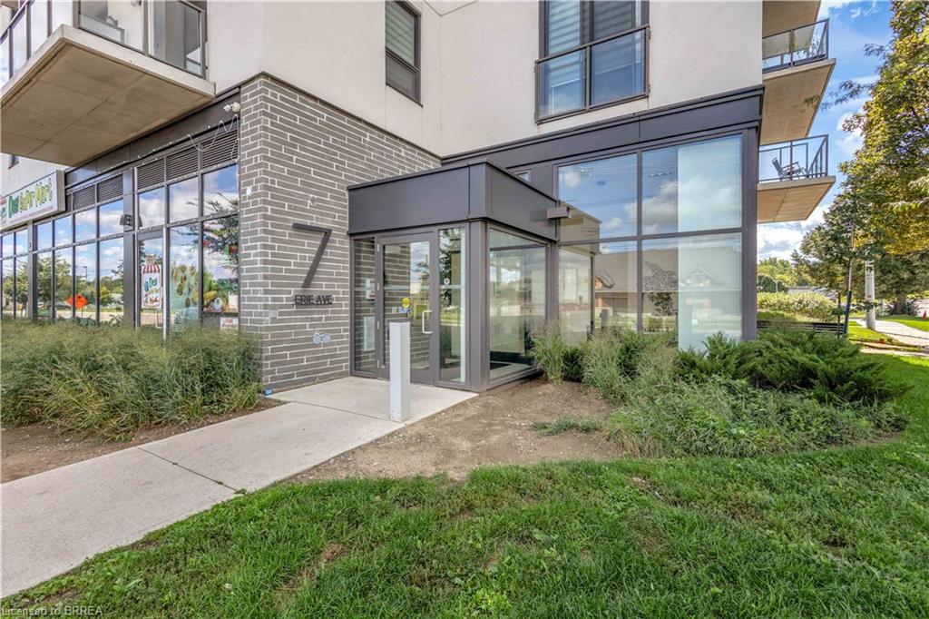 Unit 304 - 7 Erie Avenue, Brantford 2