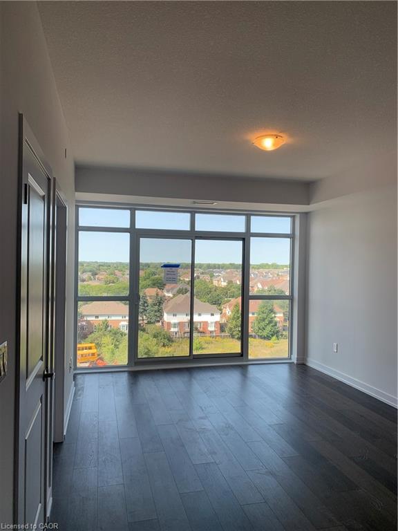 Unit 703 - 450 Dundas Street E, Flamborough 4