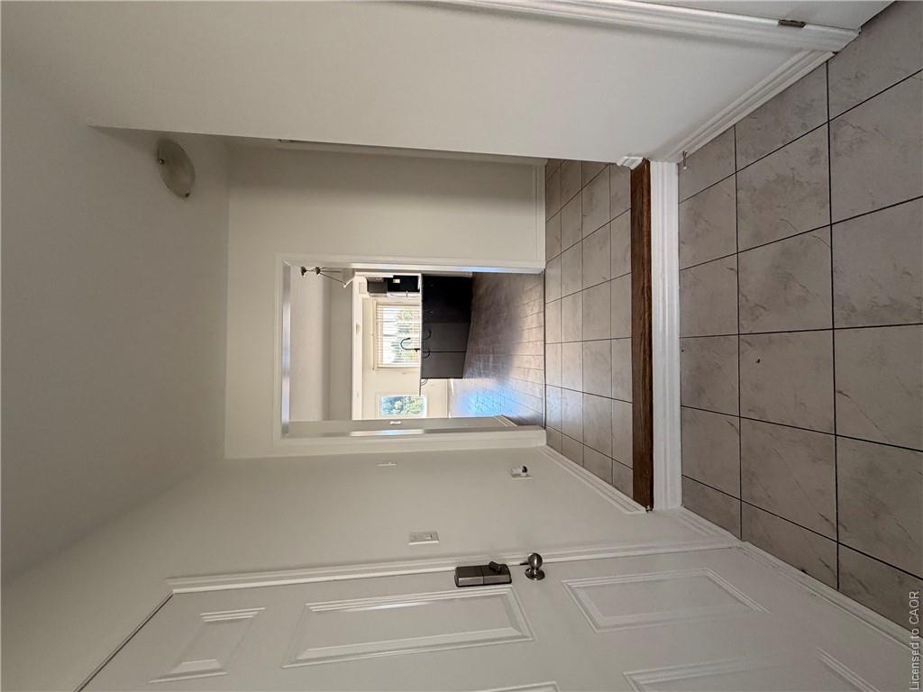 Unit 77 - 143 Ridge Road, Cambridge 3