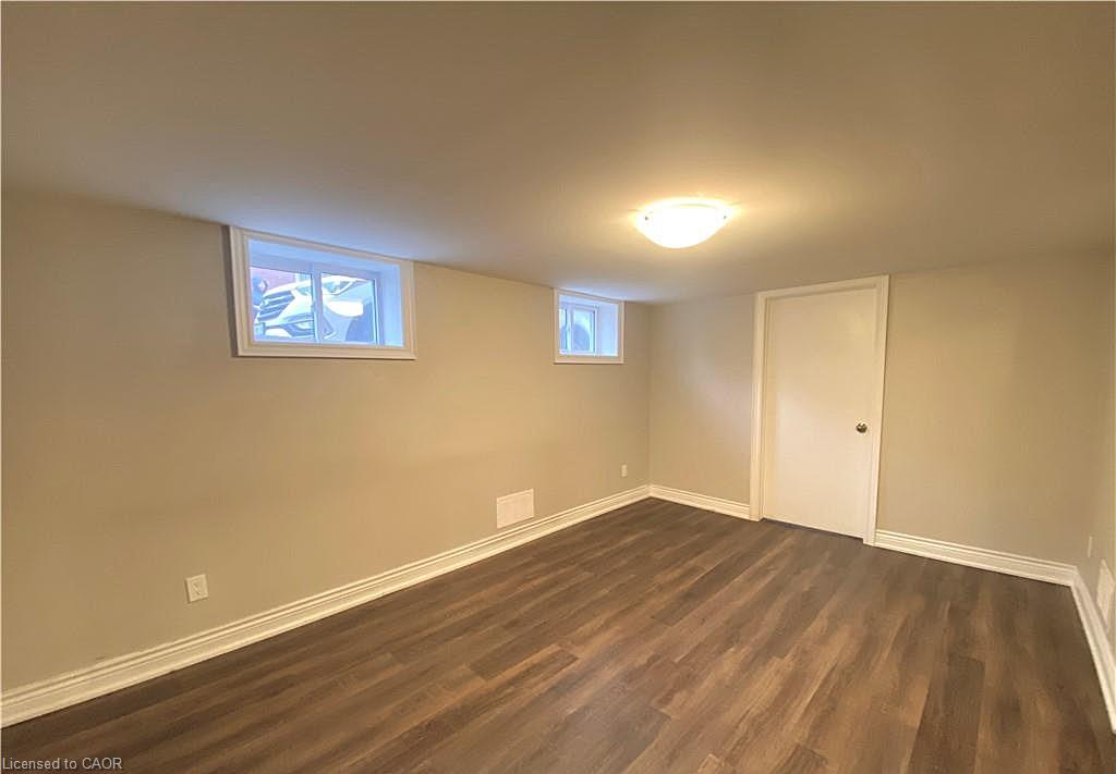 Unit 2 - 275 Nelson Street, Brantford 5