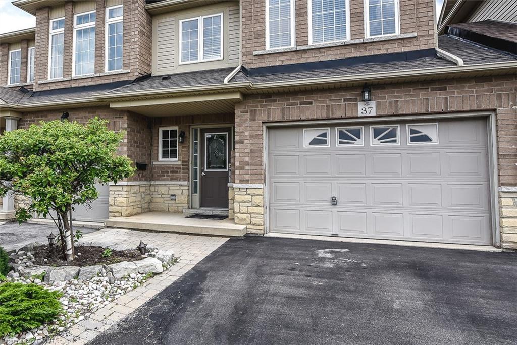 37 Cornerstone Drive, Stoney Creek 3
