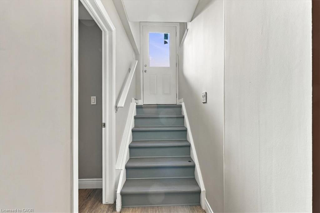 Unit LOWER - 17 Eby Street S, Kitchener 3
