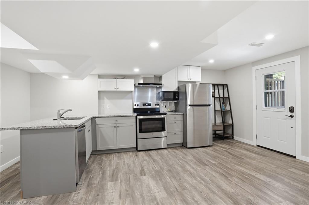 Unit Lower - 43 Fleming Crescent, Caledonia 3