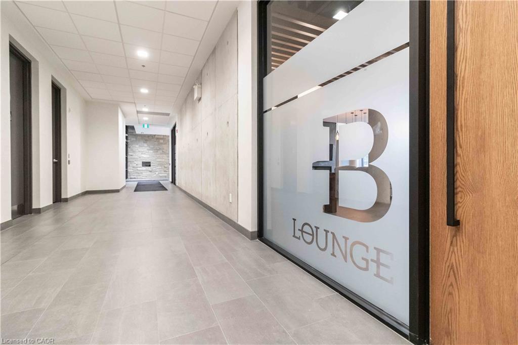 Unit 304 - 251 Northfield Drive E, Waterloo 3