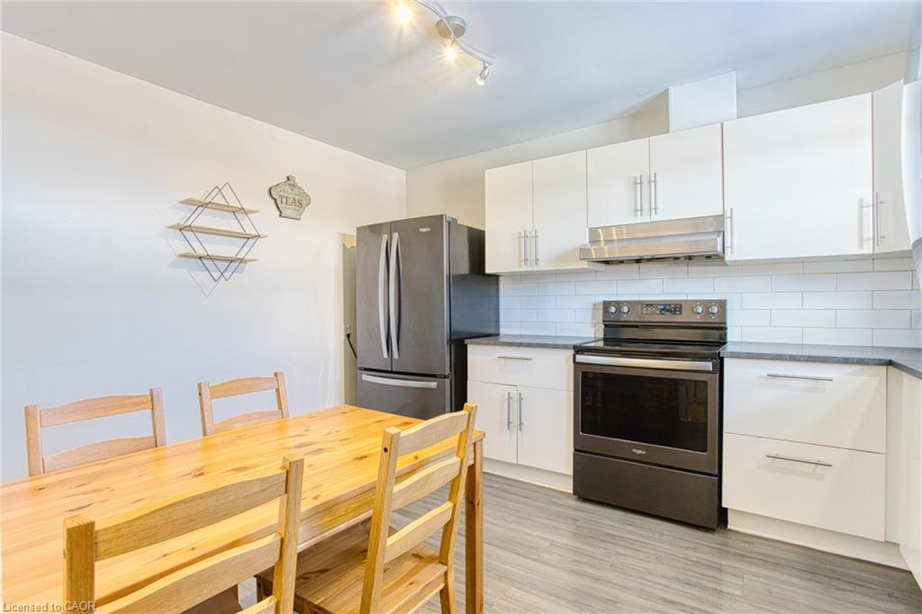 Unit 10 - 3314 Menno Street, Lincoln 5