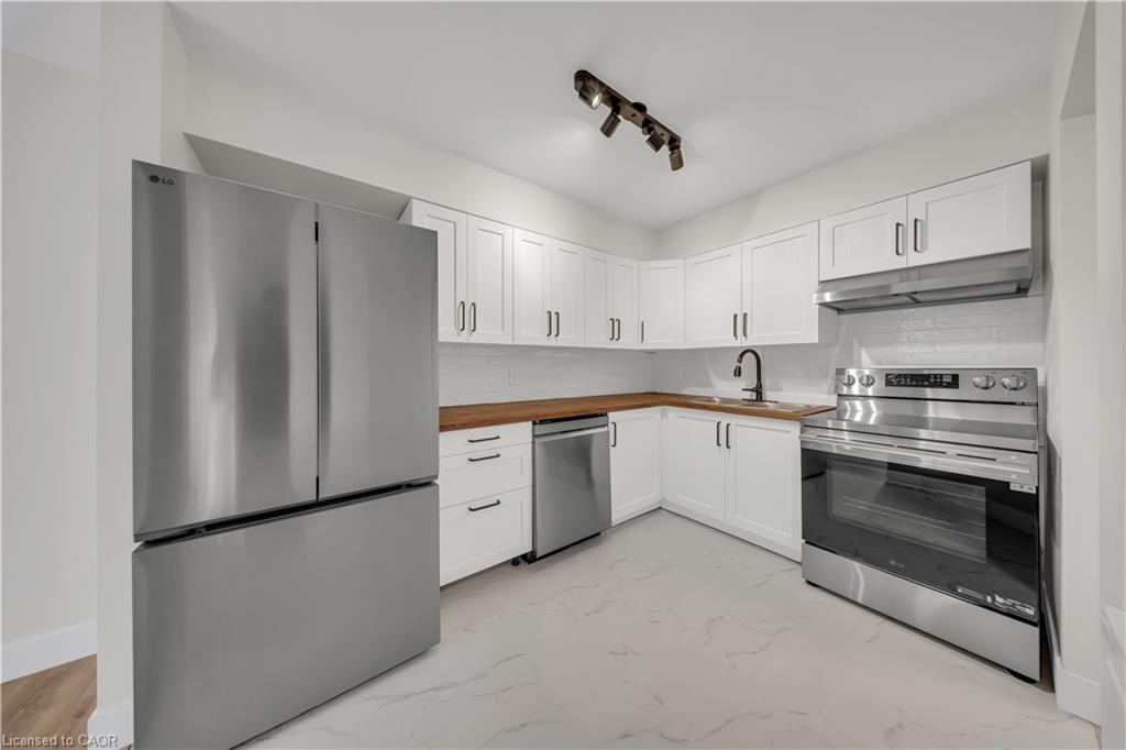 Unit 21 - 3085 Kingsway Drive, Kitchener 1