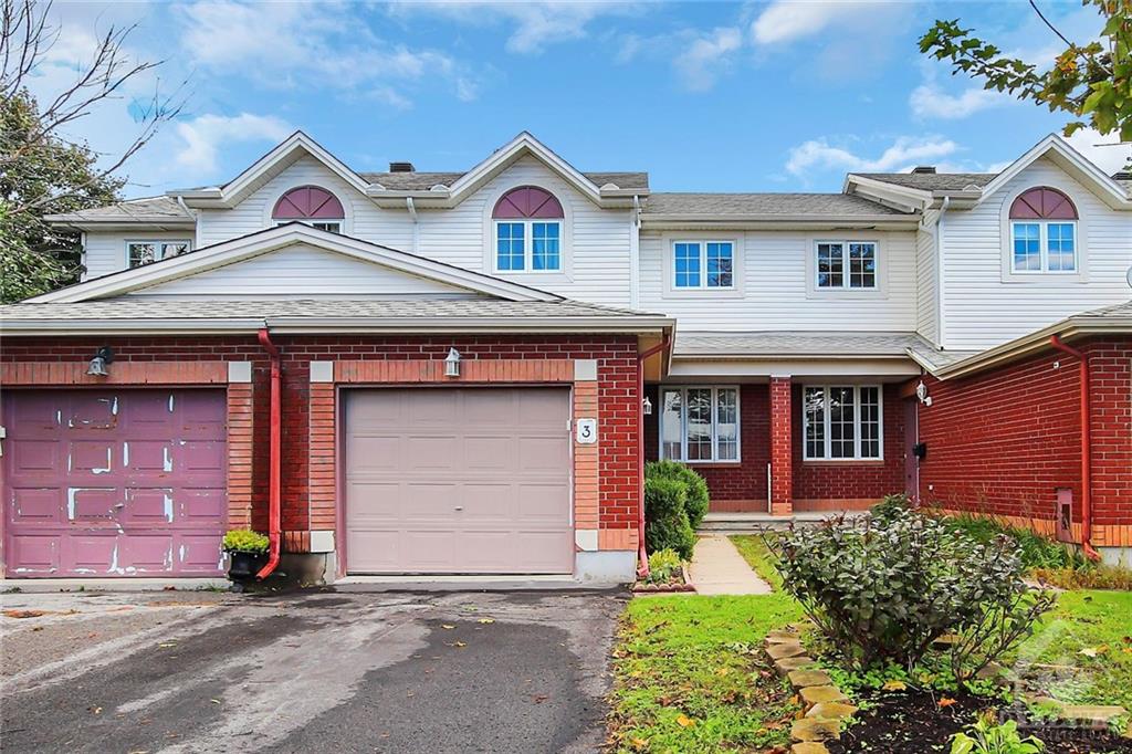 3 KINCARDINE Drive, Kanata, ON Row Unit, 2 Storey For Sale HouseSigma