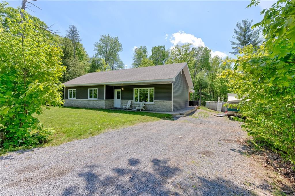 43 ROSEBRUGH Road, Greater Madawaska Twp, Ontario K7V3Z9 For Sale
