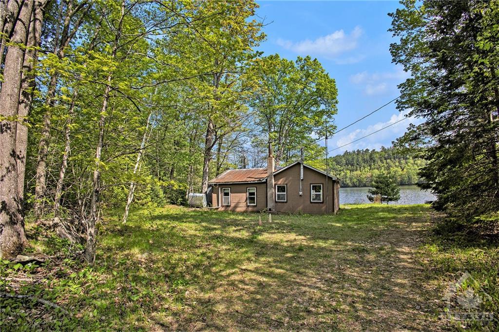 19 CHRIS Lane, Burnstown, Ontario K7H3Z4 For Sale HouseSigma