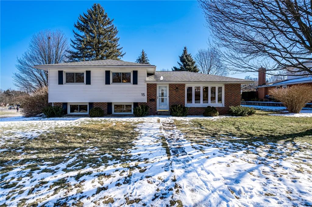 15 Little John Road, Dundas, Ontario L9H4G5 Sold History HouseSigma